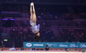 jones shilese usa ph simone ferraro sfa00600 copia